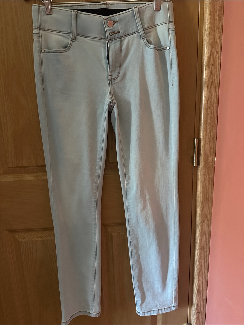 Nine West Light Blue Skinny Jeans